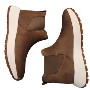 Women's KIZIK Brown Ankle Boots Size 8